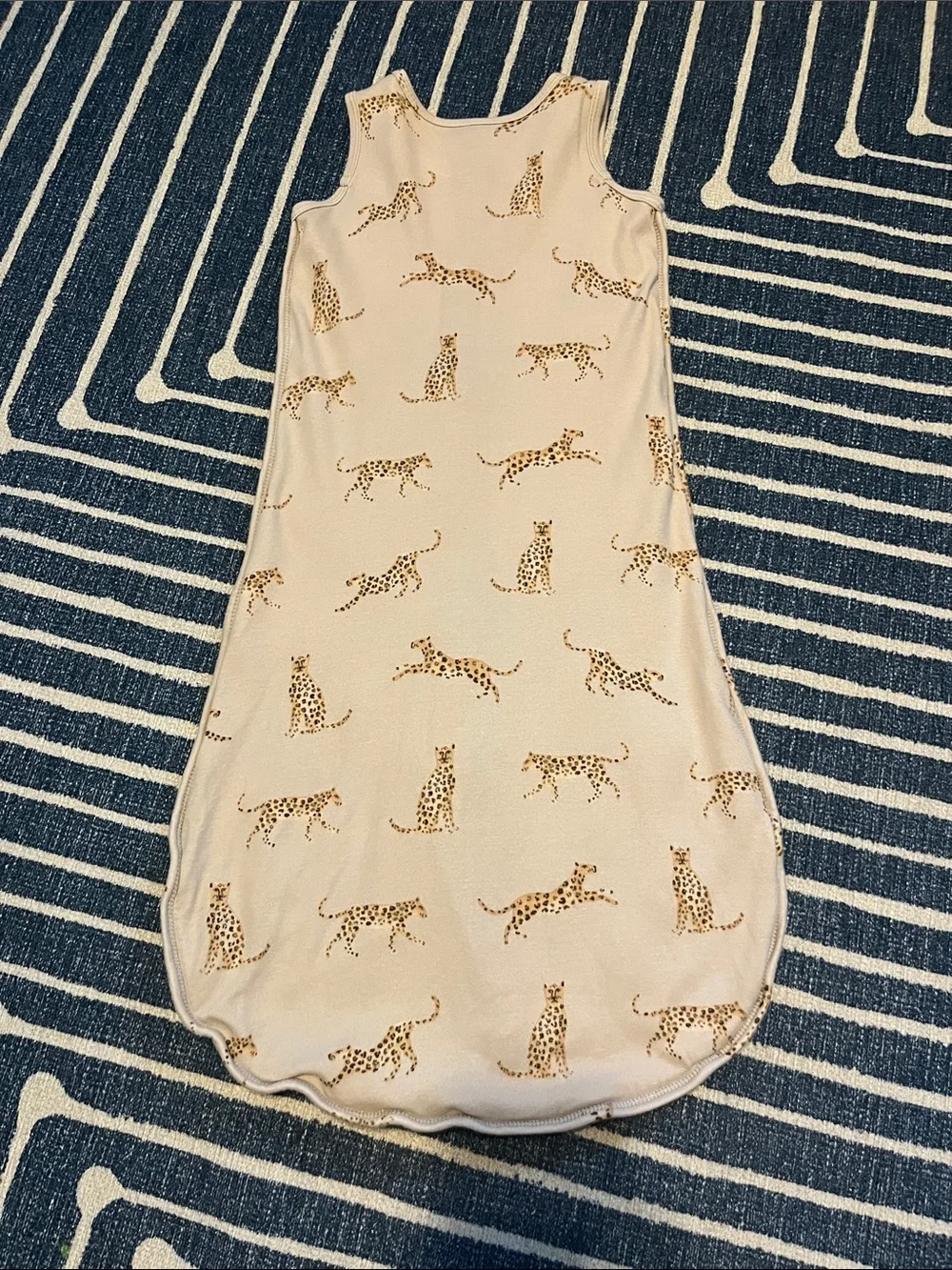 Like New - Dreamland Baby Weighted Sleep Sack - 6-12 months